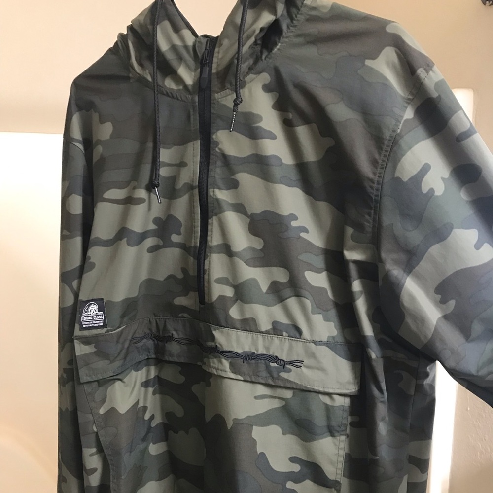 Sketchy Tank Barbs Anorak Jacket Camo